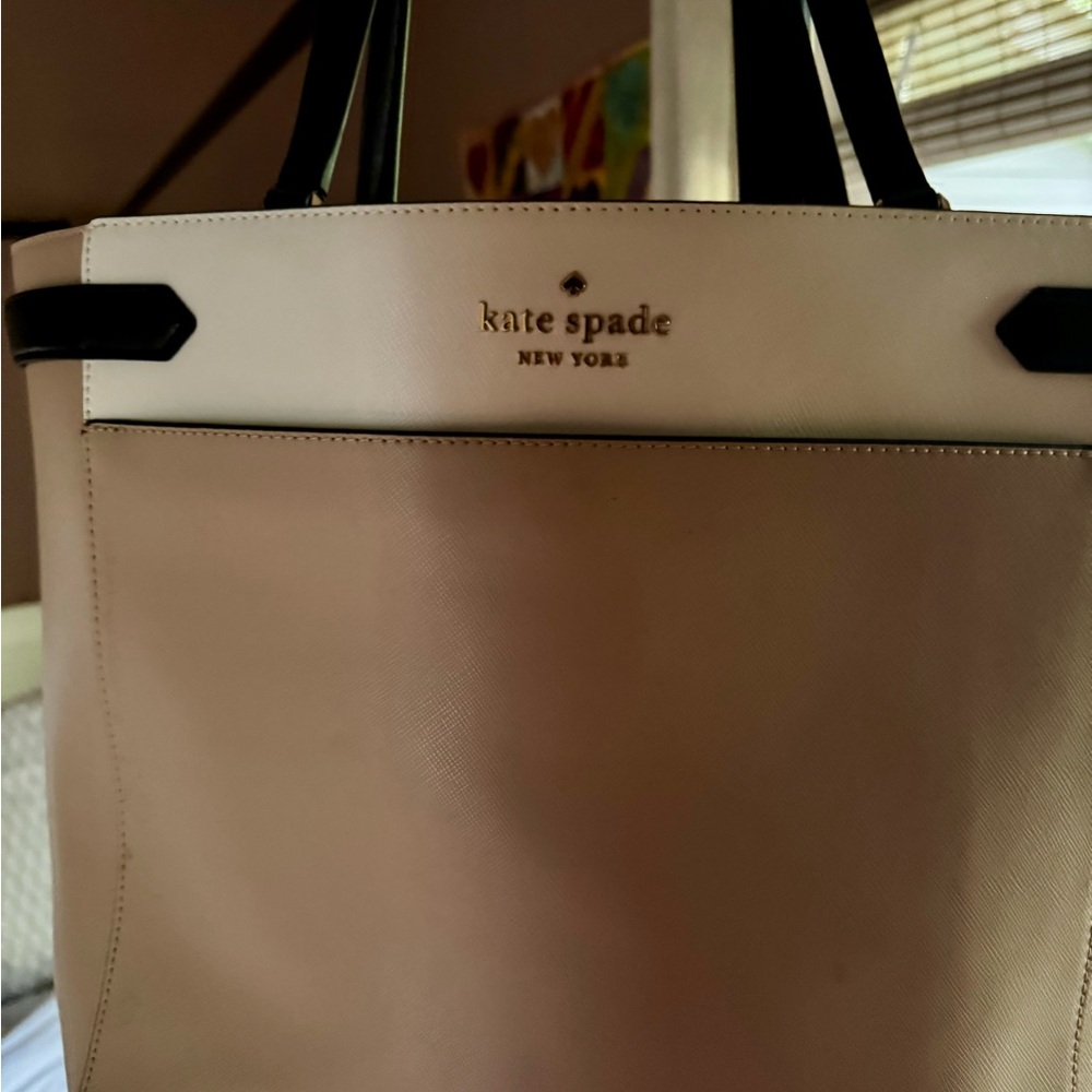 Kate Spade Cream and Black Tote Bag